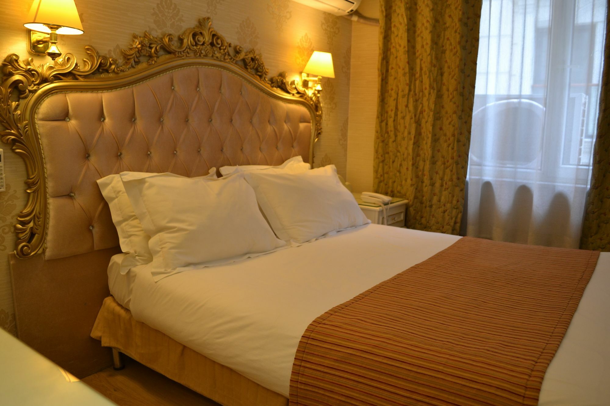 In Istanbul Hotel Екстериор снимка